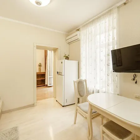 Central Beauty Apartment